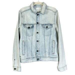 Aeropostale Men Jean Jacket Size M Light Blue Trucker Style Stone Washed Denim